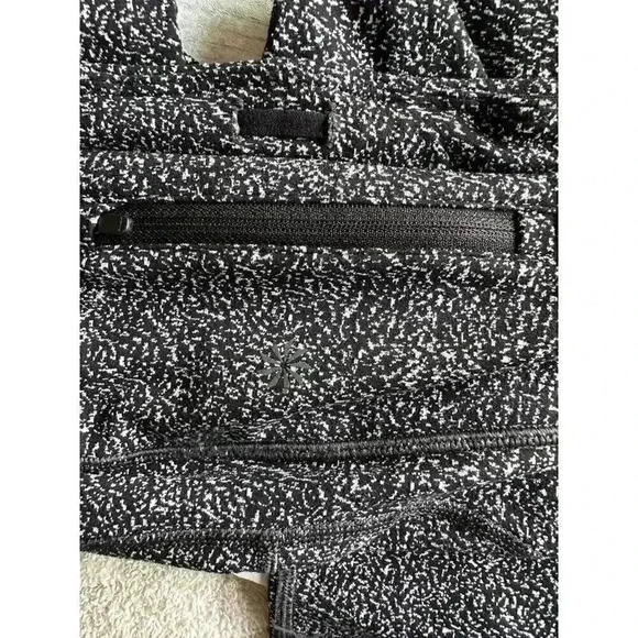 ATHLETA LIGHTNING STATIC 7/8 TIGHT SIZE XS - Picture 5 of 9